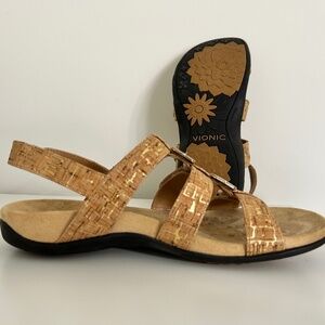 Vionic women’s sandals